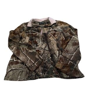 Realtree Multicolor Camouflage Quarterzip Fleece with Light Baby Pink Detailing